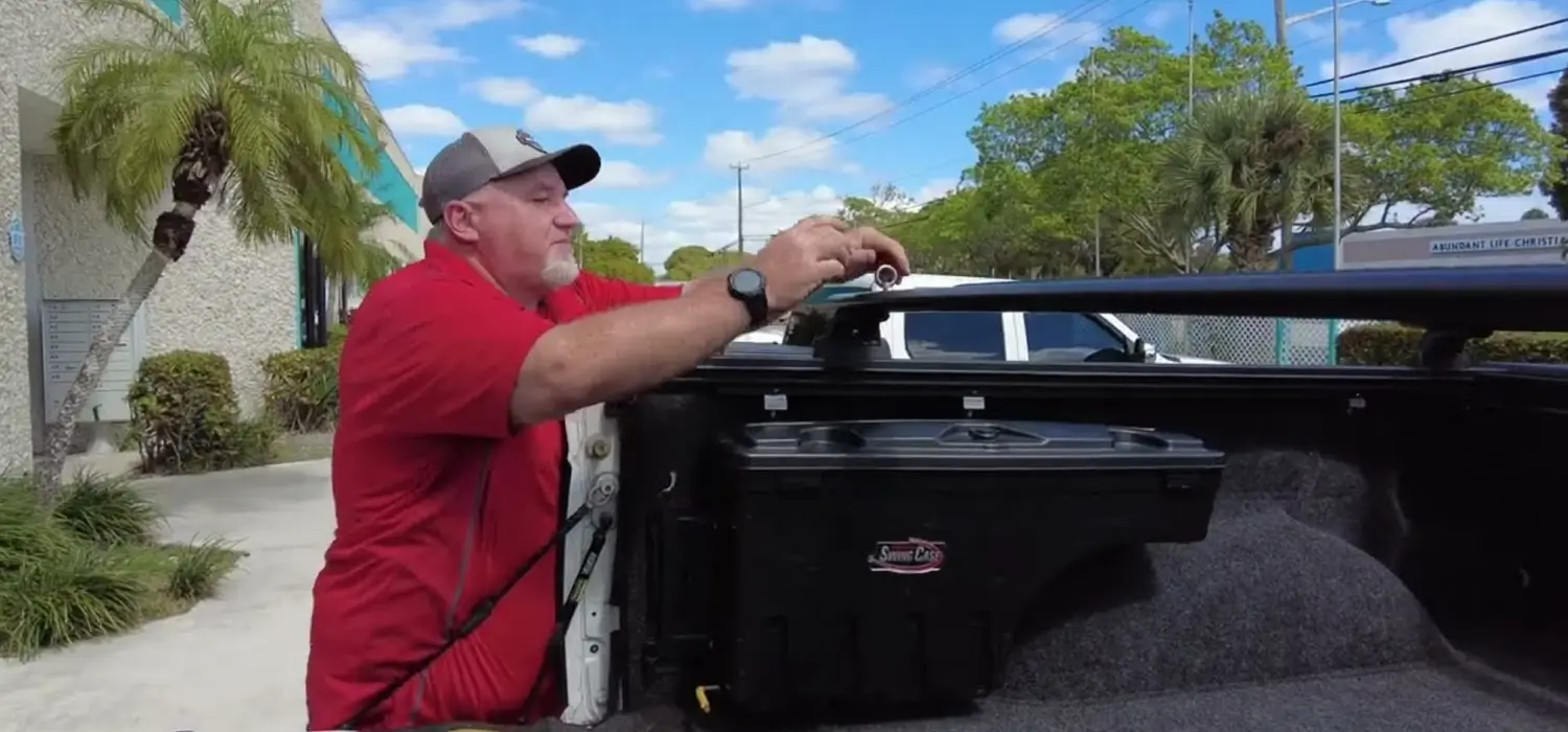 Roll-N-Lock E-Series XT Retractable Tonneau Covers
