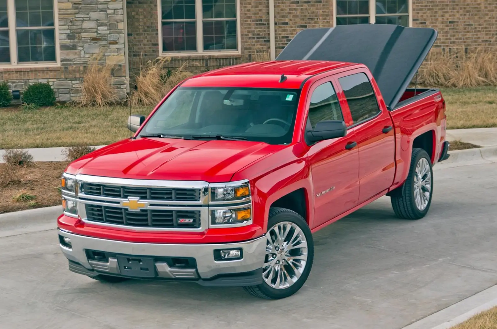 UnderCover Elite One-Piece Tonneau Cover